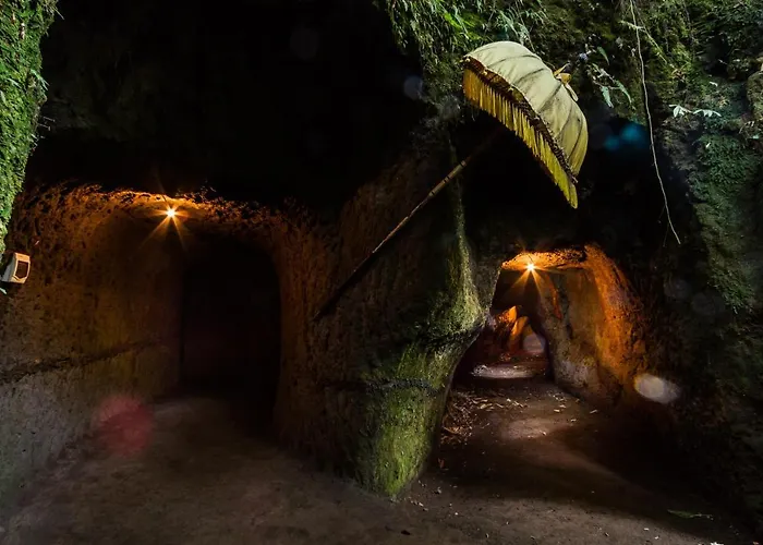 Bali Eco Adventure And Retreat Center ホリデーパーク